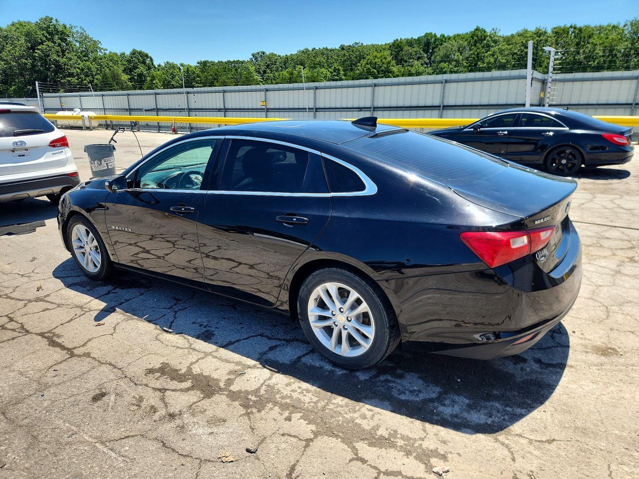 2018 Chevrolet Malibu Lt - Фото 2