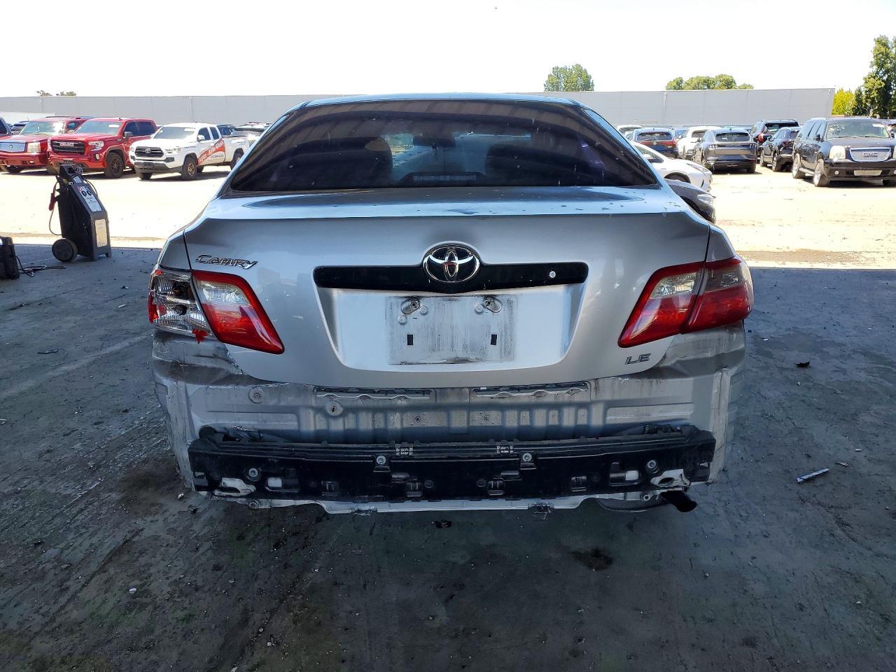 2007 Toyota Camry Le - Фото 6