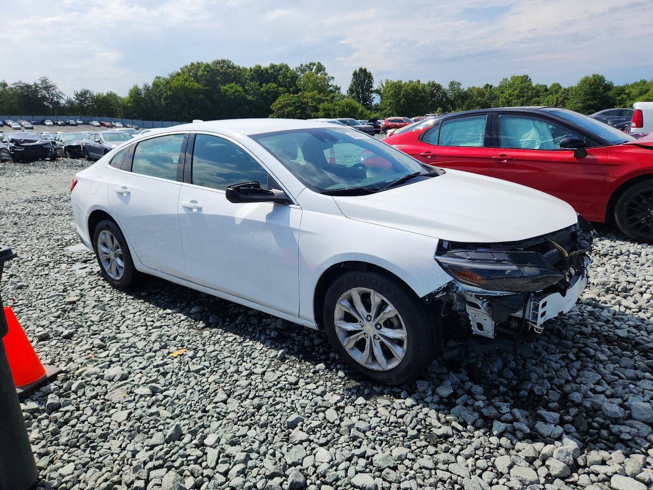 2023 Chevrolet Malibu Lt - Image 4