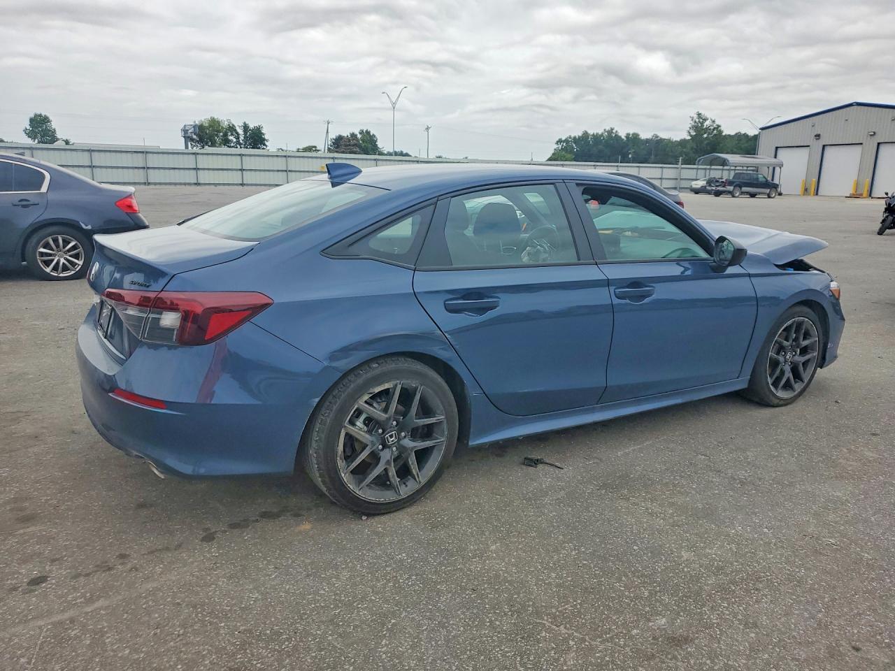 2026 Honda Civic Sport - Фото 3