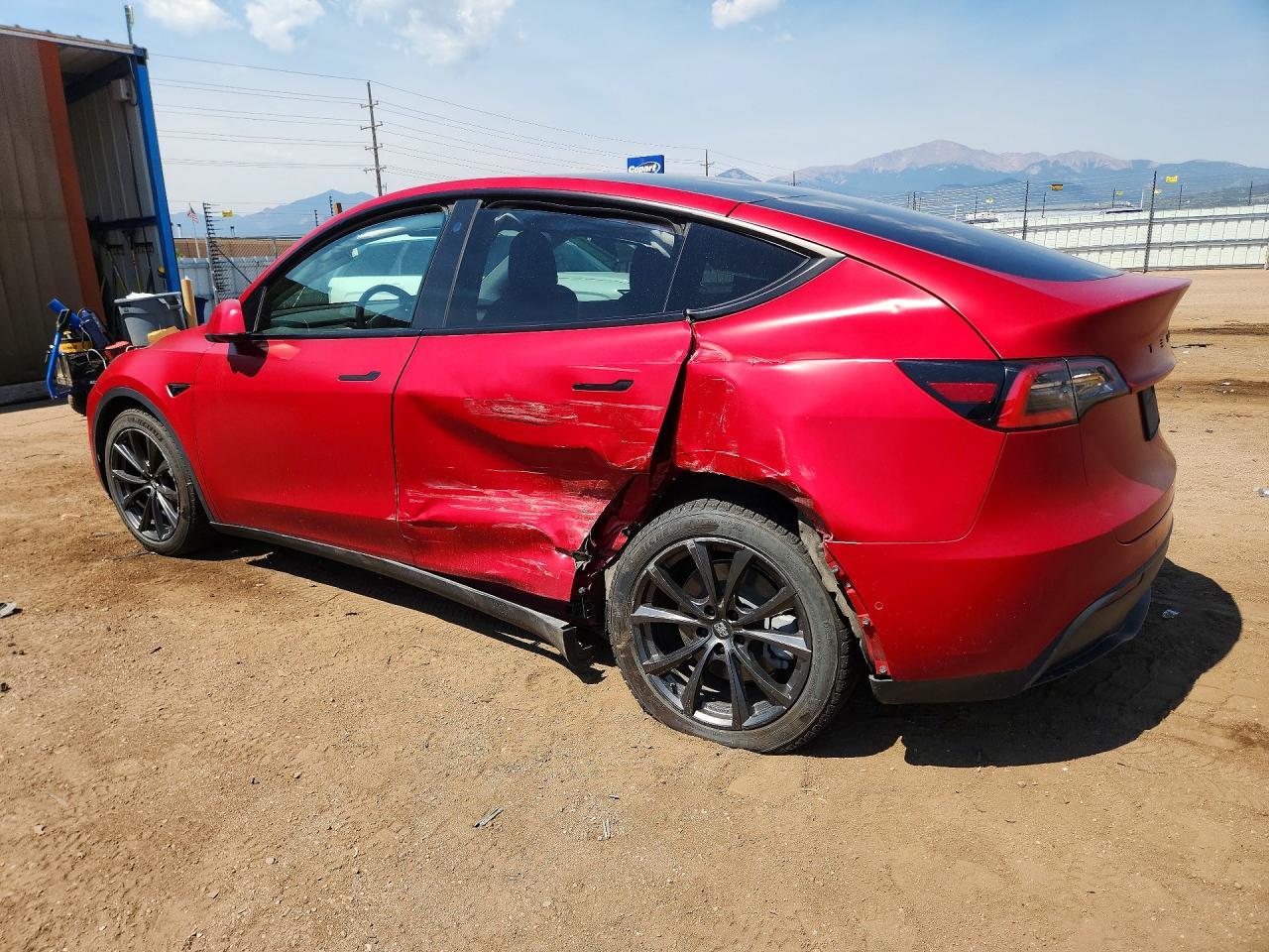 2021 Tesla Model Y - Image 2
