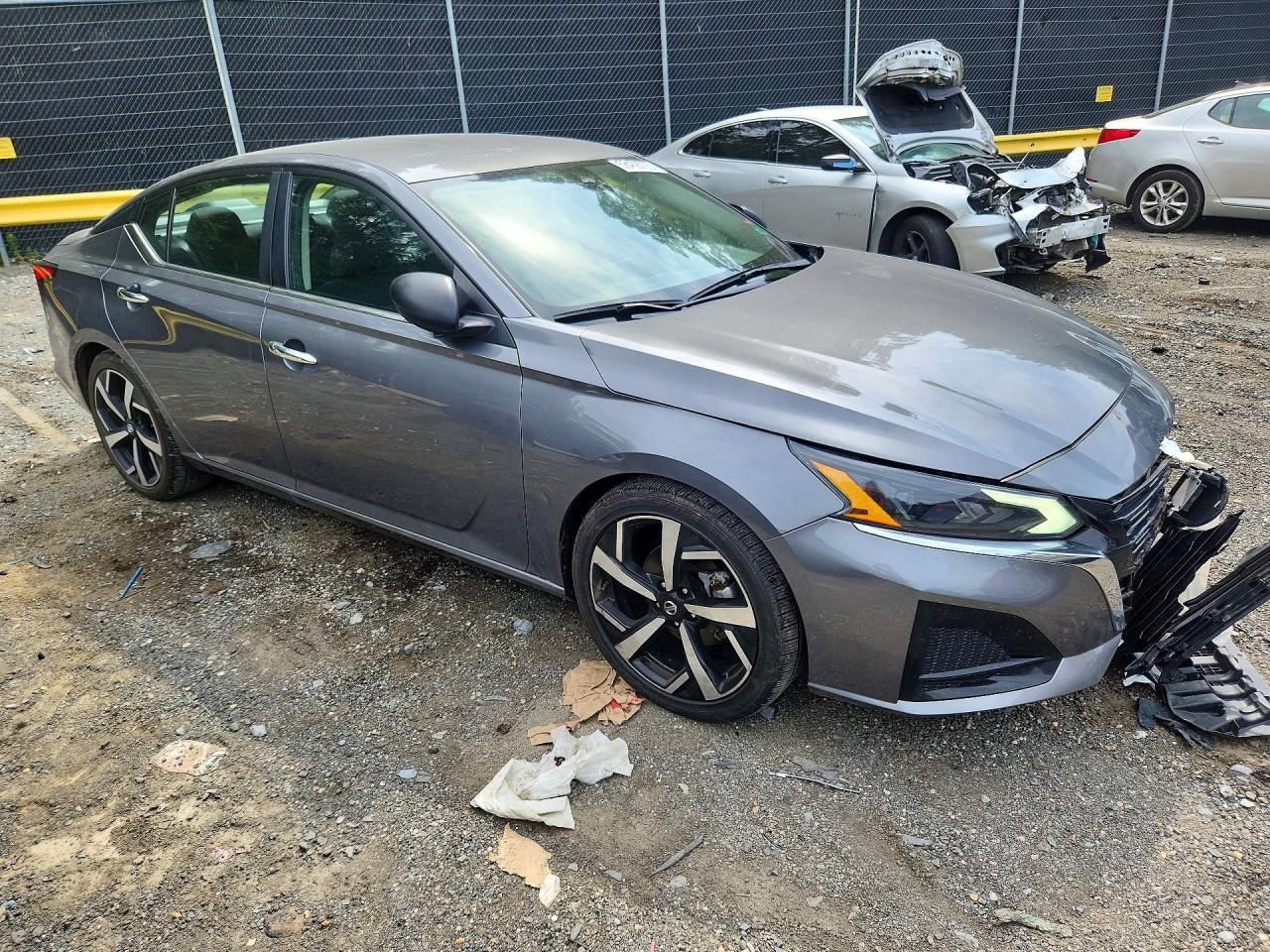 2024 Nissan Altima Sv - Image 4
