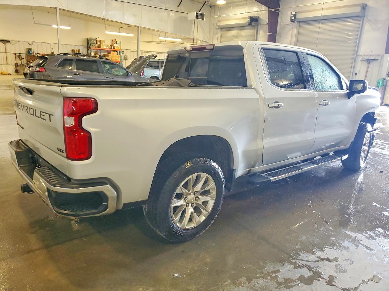 2022 Chevrolet Silverado Ltd K1500 Ltz - Image 3