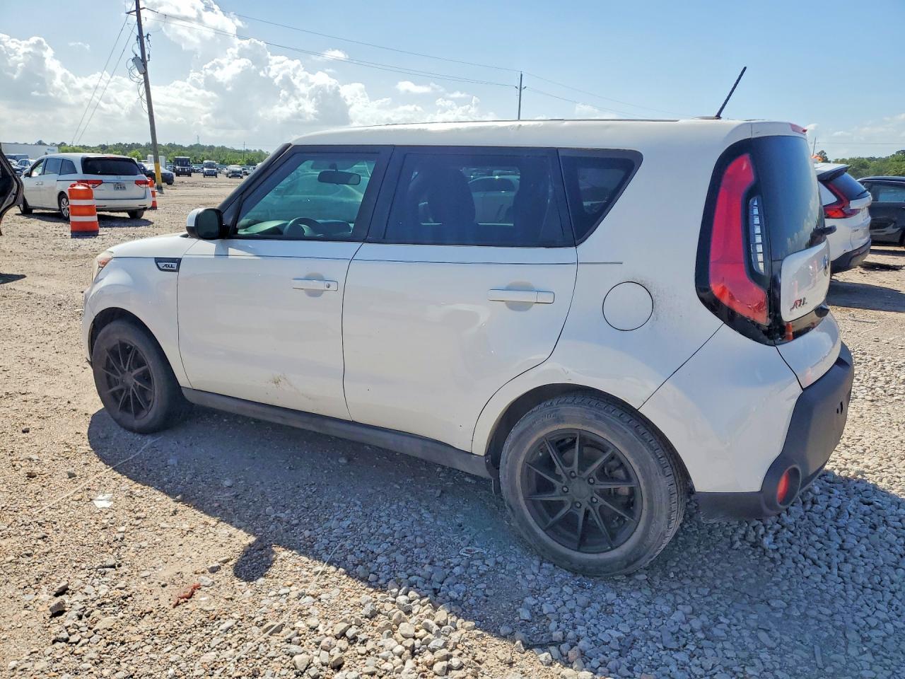 2016 Kia Soul Base - Фото 2