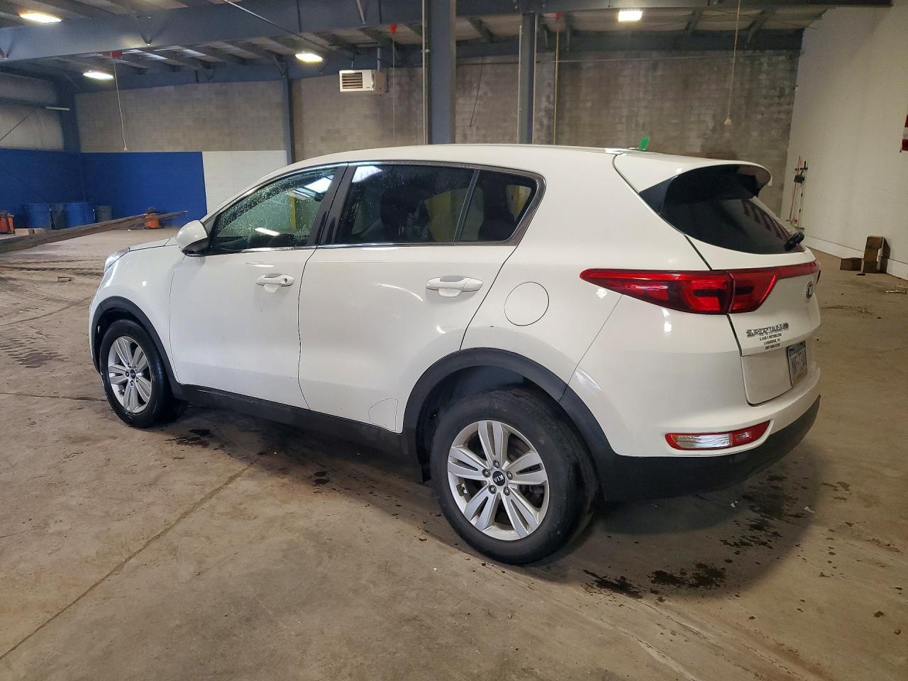 2019 Kia Sportage Lx - Image 2