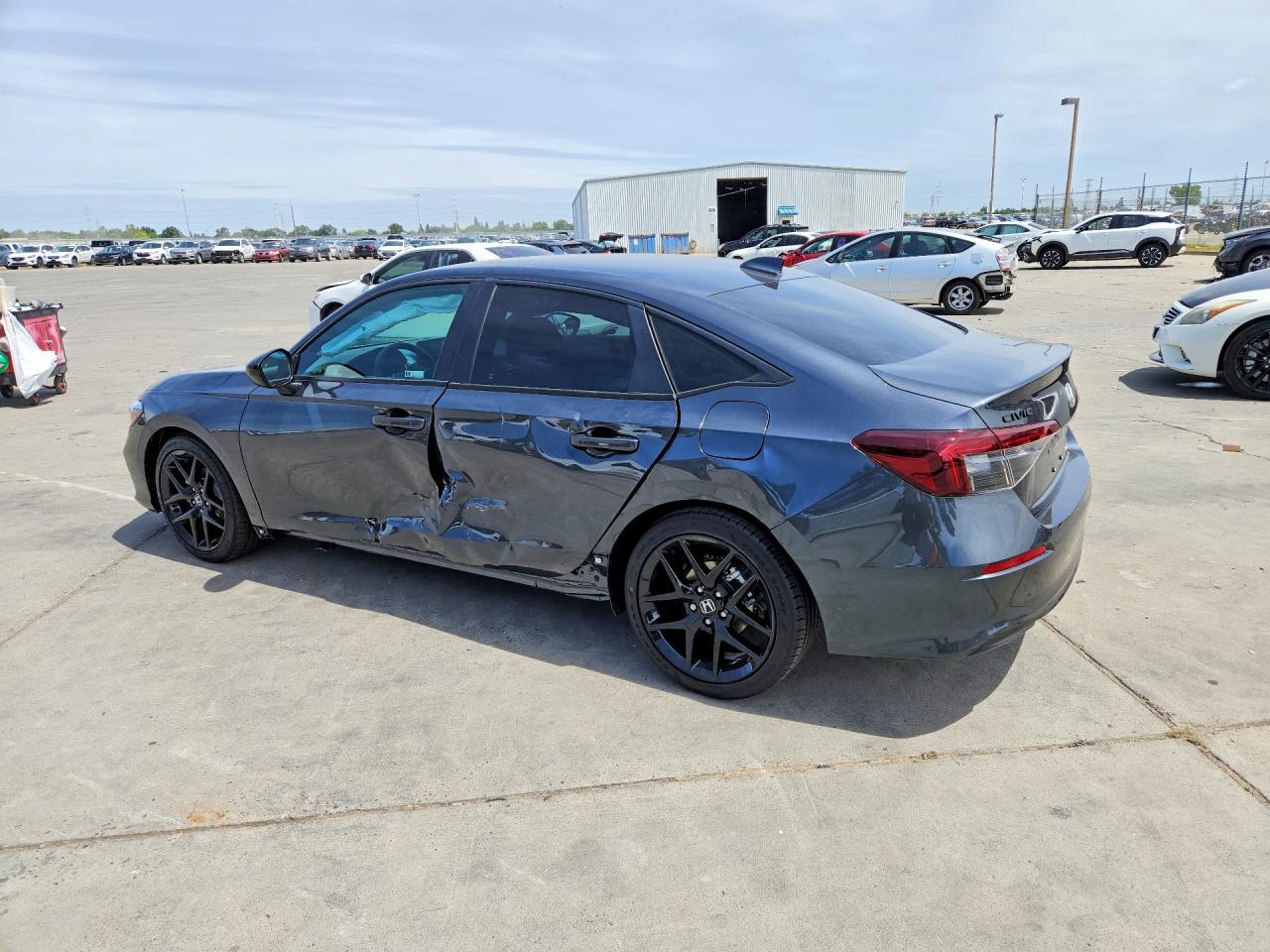 2026 Honda Civic Sport - Фото 2