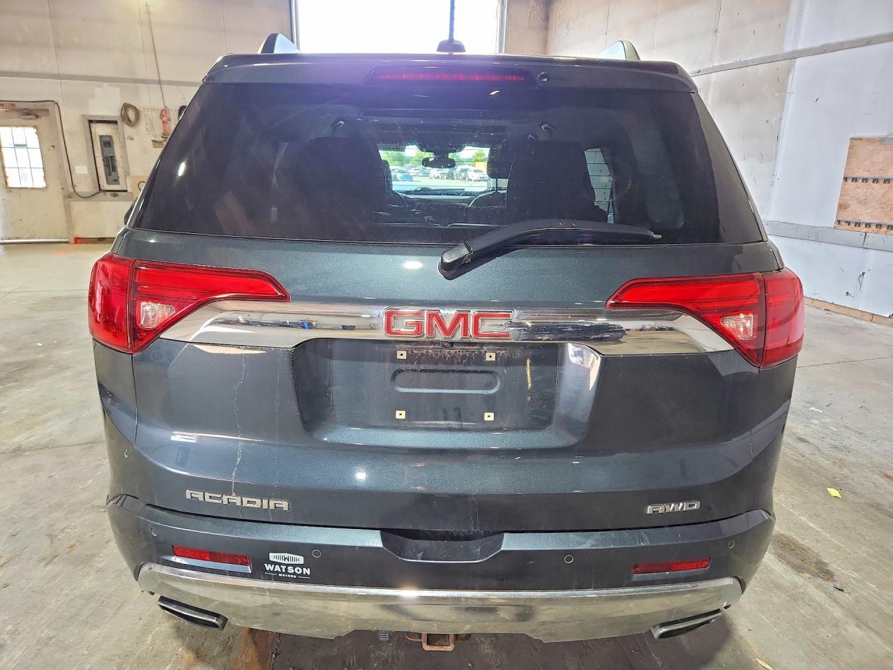 2019 GMC Acadia Denali - Фото 6