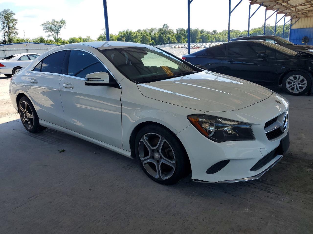 2019 Mercedes-Benz Cla 250 - Фото 4