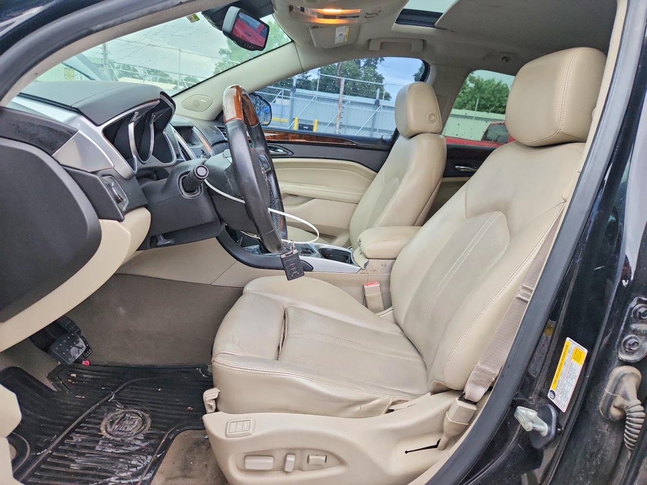 2011 Cadillac Srx Luxury Collection - Image 7