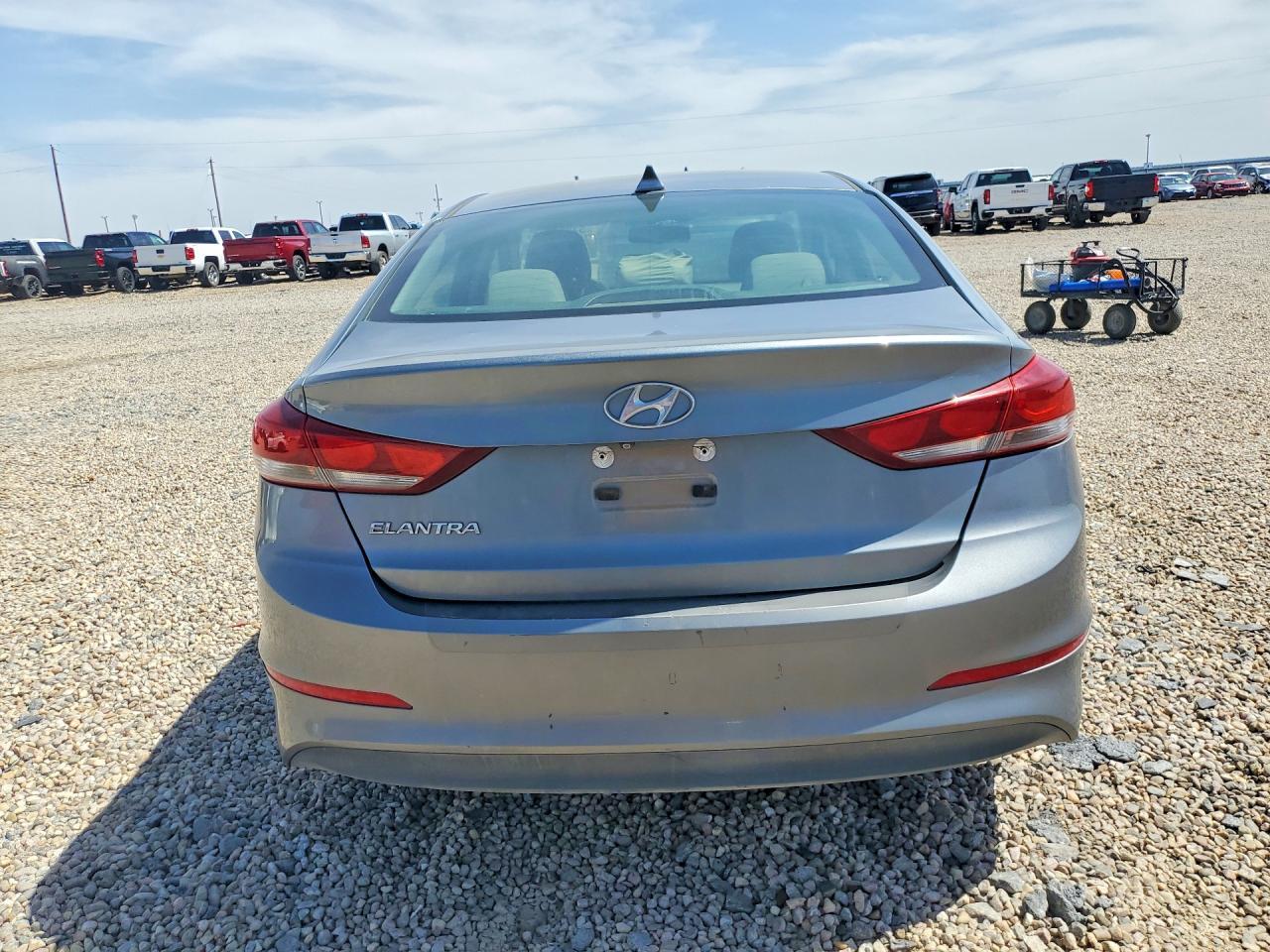 2017 Hyundai Elantra Se - Image 6