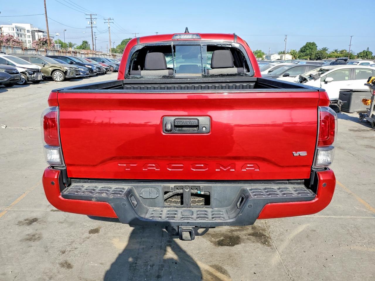 2020 Toyota Tacoma Trd Off-Road - Image 6