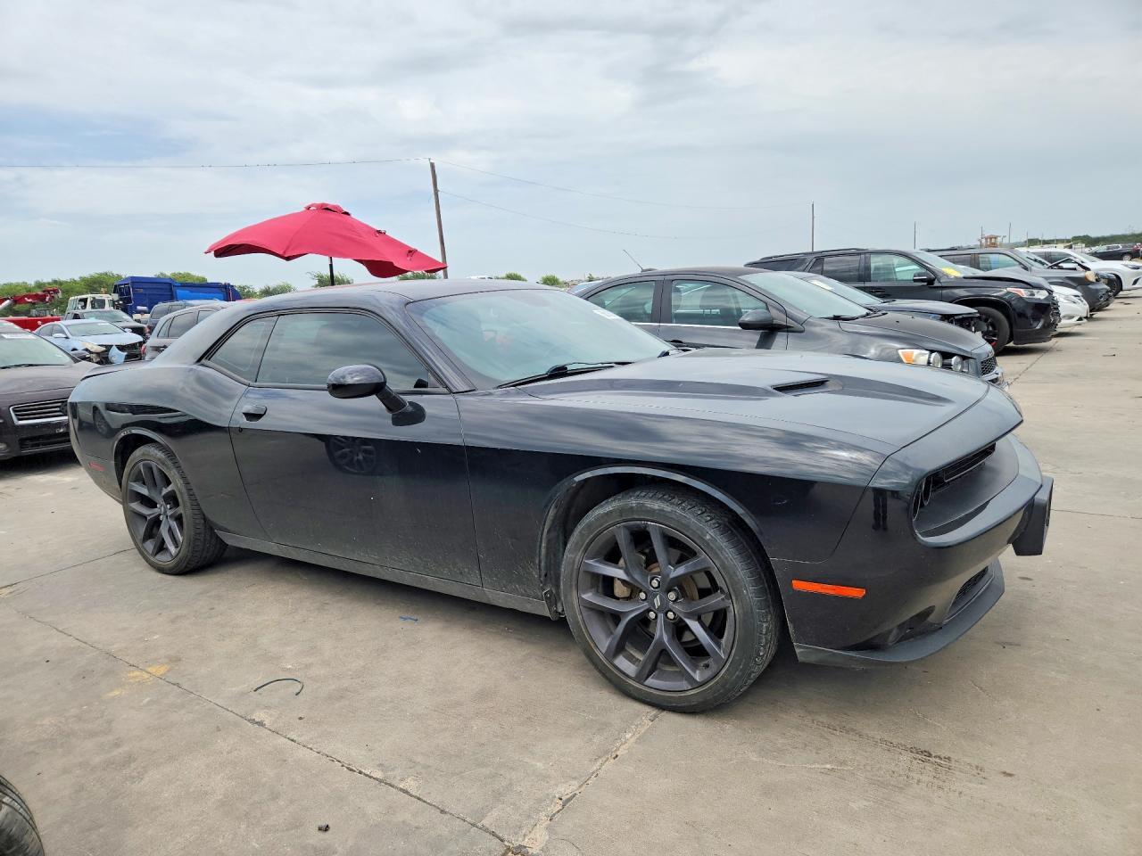 2021 Dodge Challenger Sxt - Фото 4