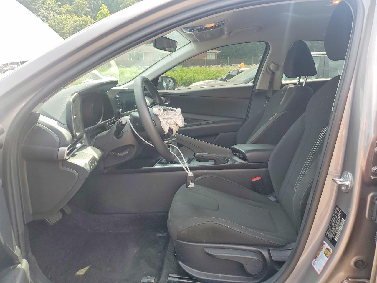 2023 Hyundai Elantra Sel - Фото 7