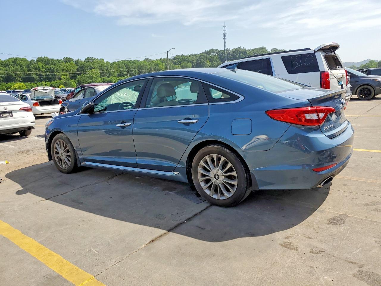 2015 Hyundai Sonata Limited - Фото 2