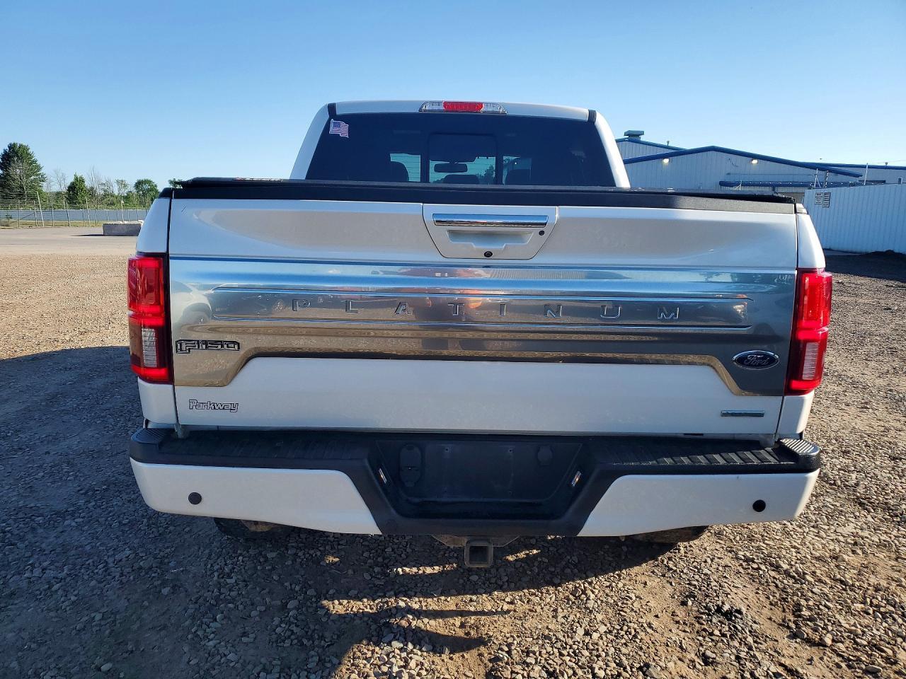 2018 Ford F150 Supercrew - Image 6