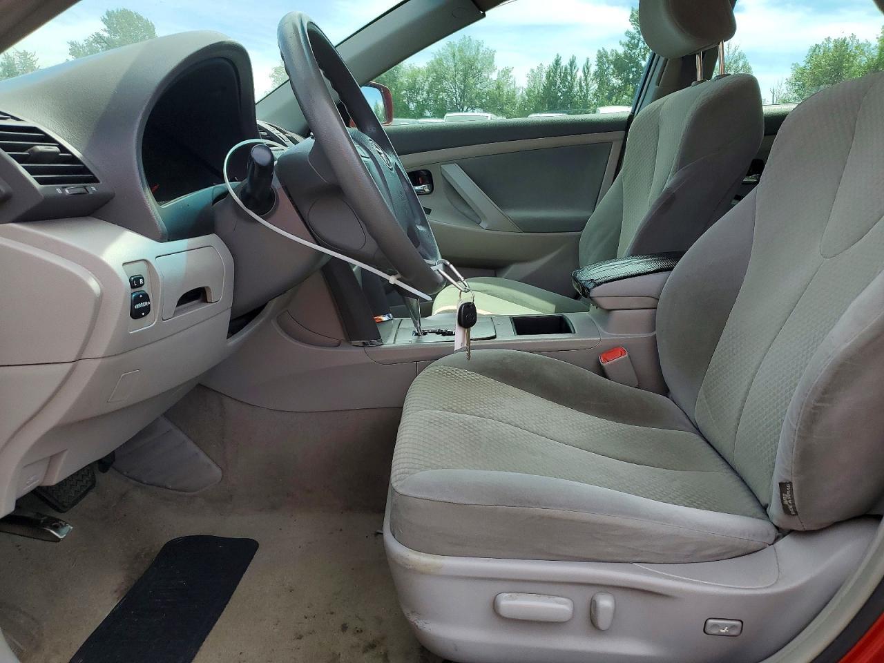 2009 Toyota Camry Le - Фото 7