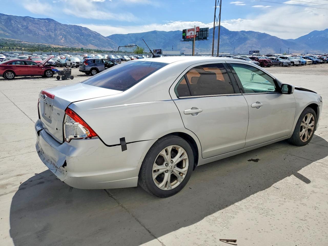 2012 Ford Fusion Se - Фото 3