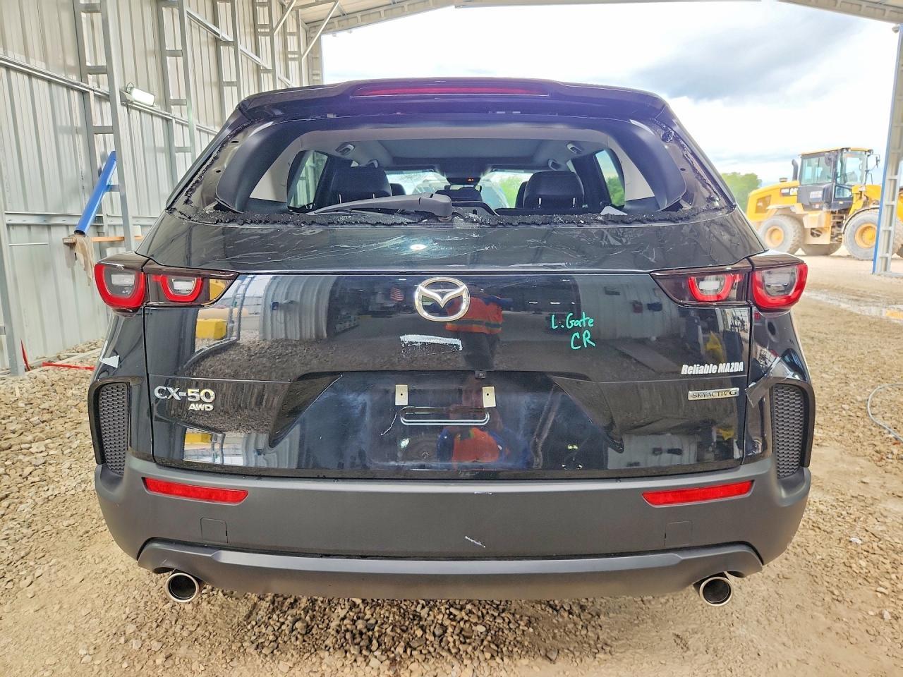 2025 Mazda Cx-50 Premium - Image 6