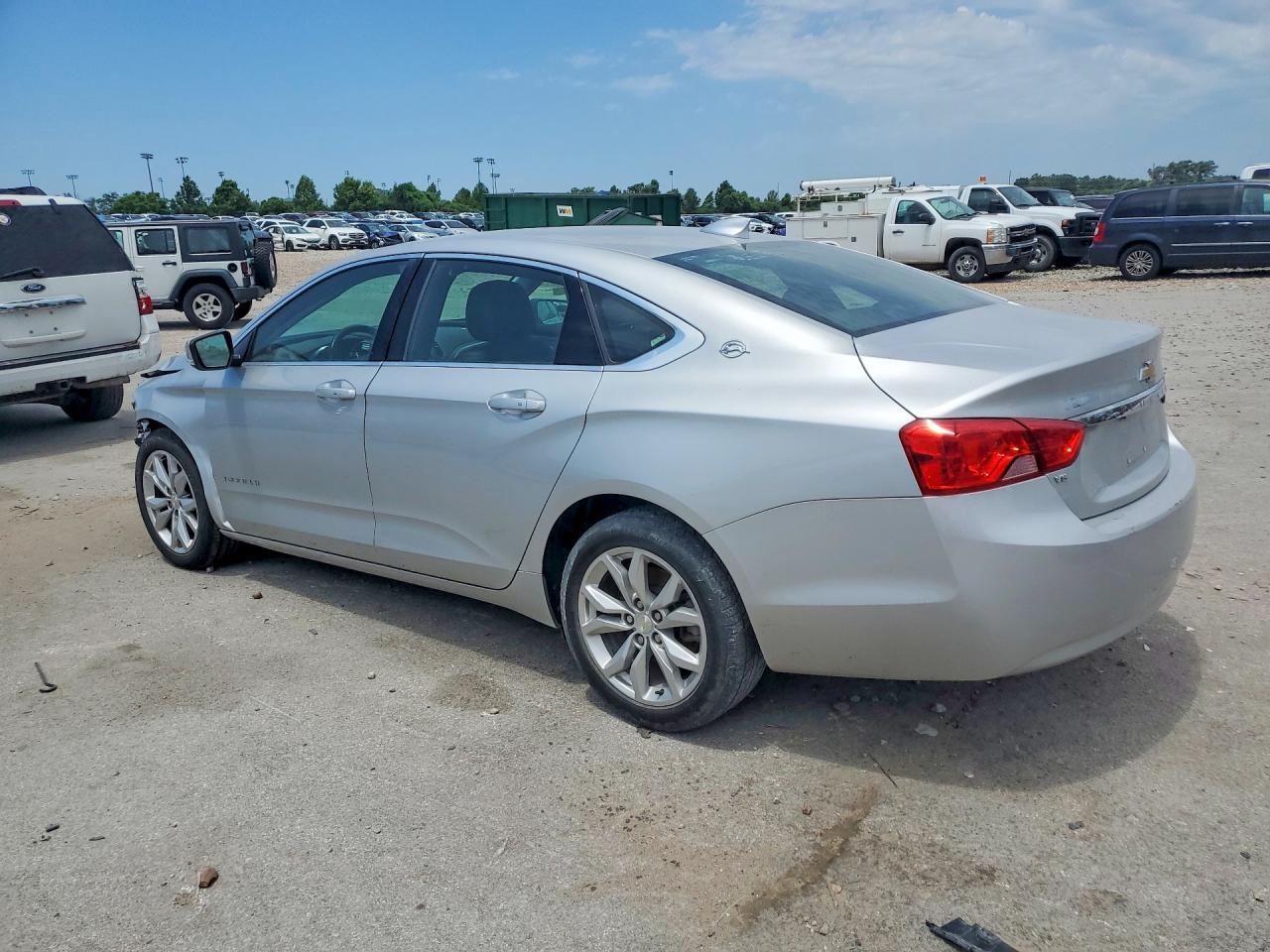 2020 Chevrolet Impala Lt - Image 2