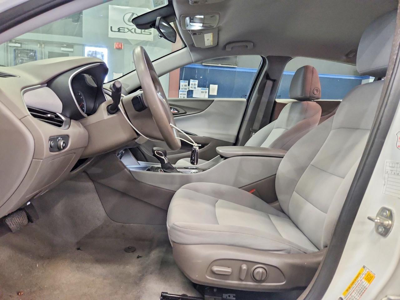 2022 Chevrolet Malibu Lt - Image 7