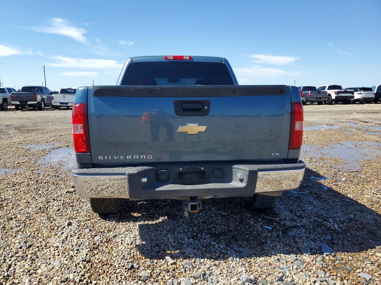 2008 Chevrolet Silverado C1500 - Image 6