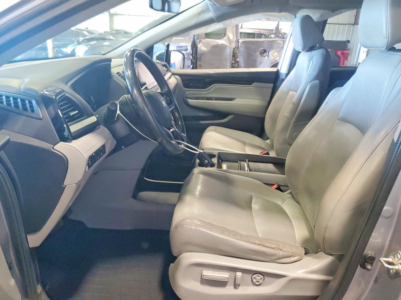2018 Honda Odyssey Elite - Фото 7