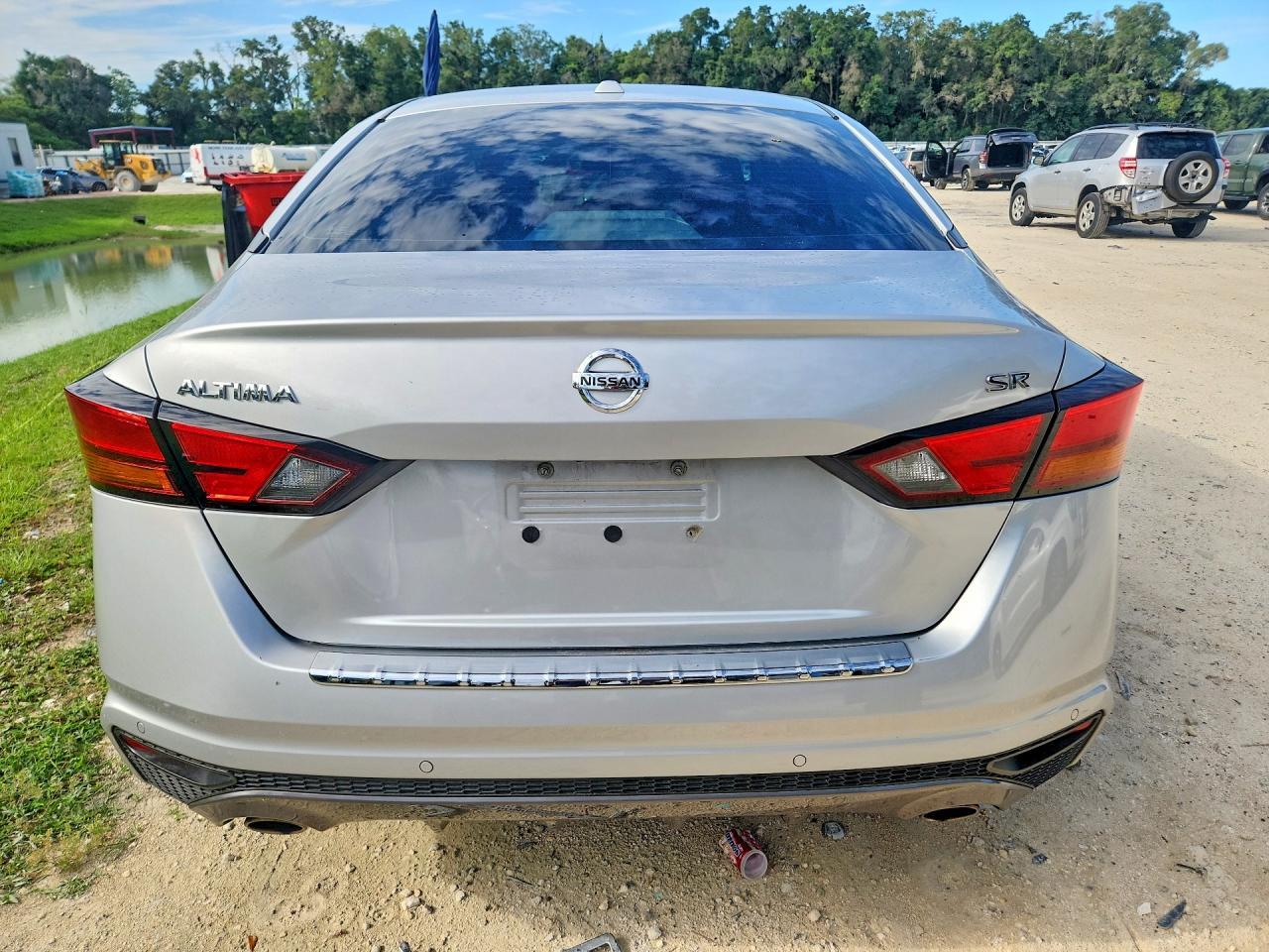 2020 Nissan Altima Sr - Фото 6