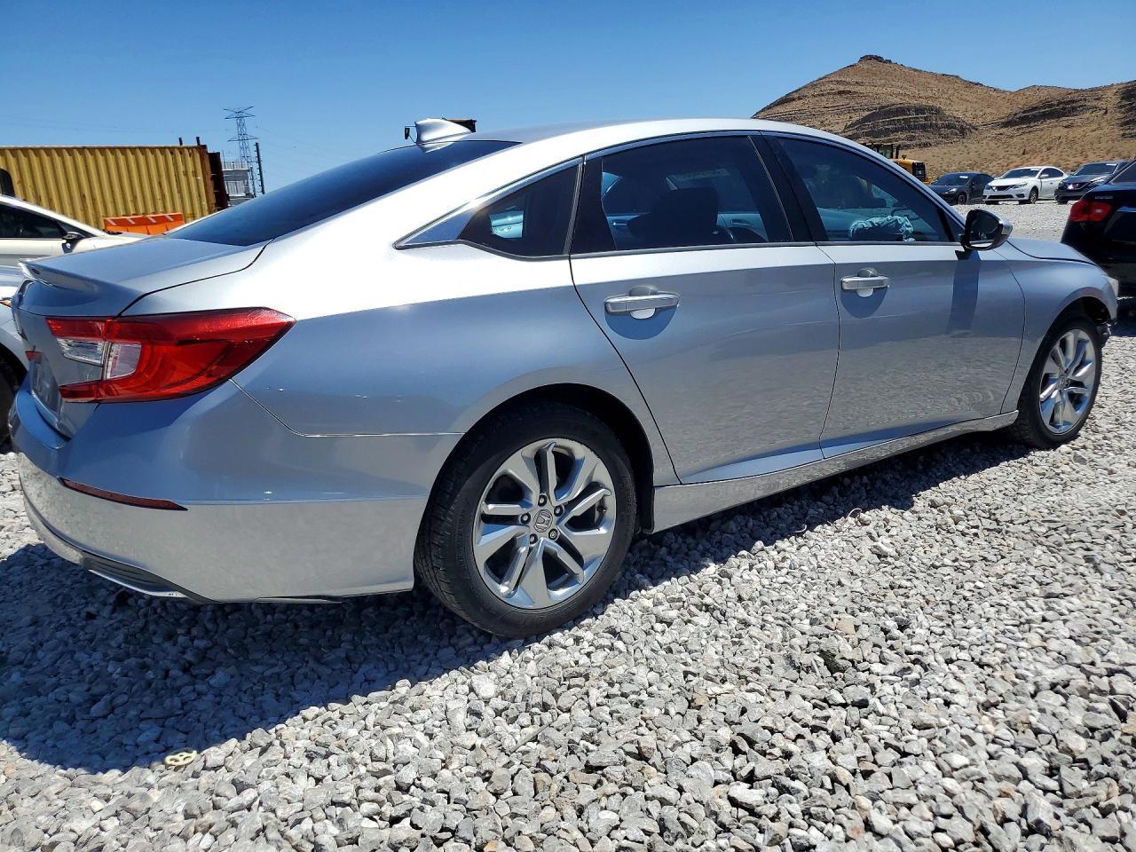 2018 Honda Accord Lx - Фото 3