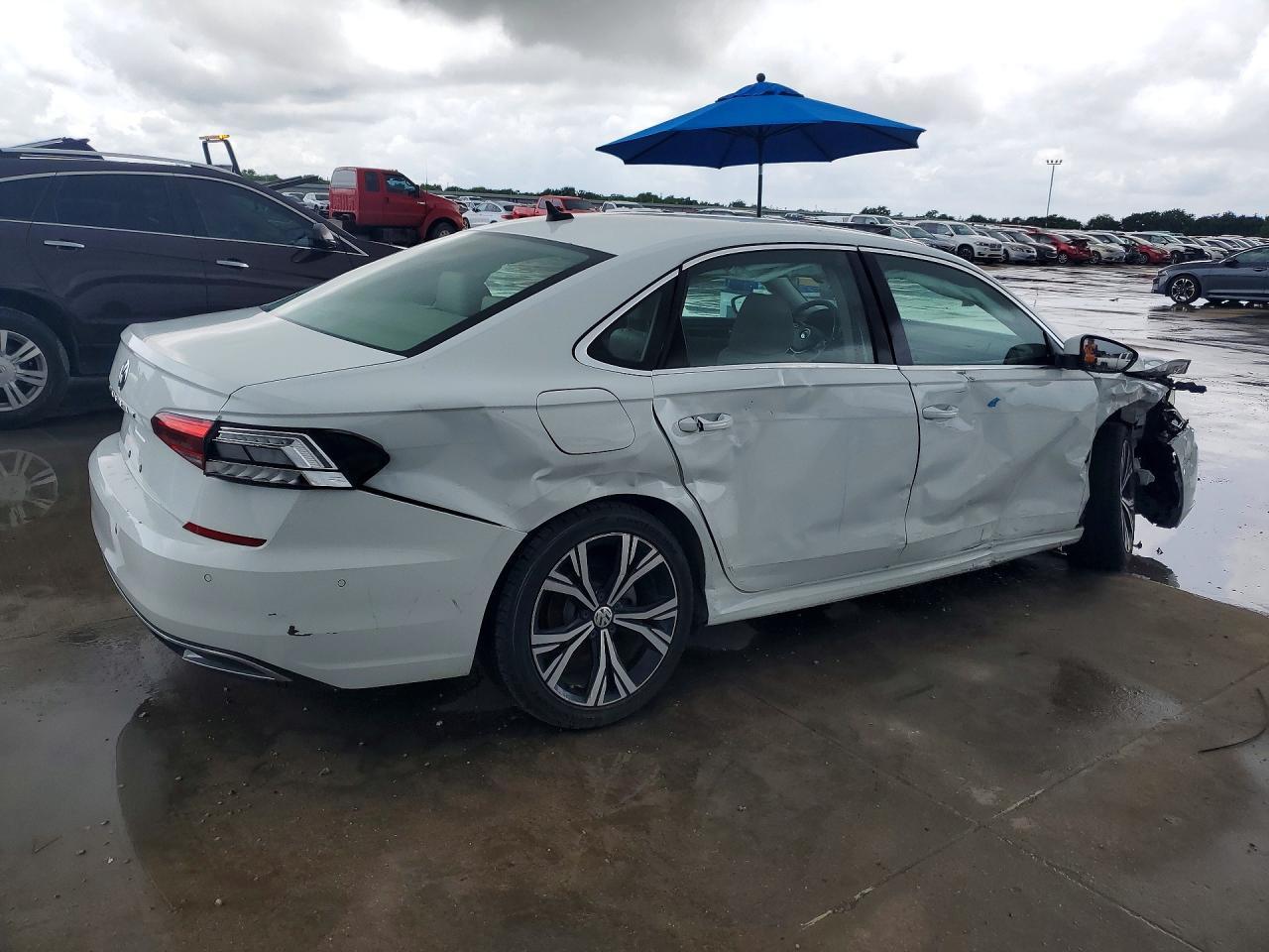 2020 Volkswagen Passat Sel - Фото 3
