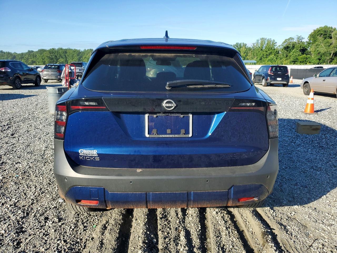 2025 Nissan Kicks Sv - Фото 6