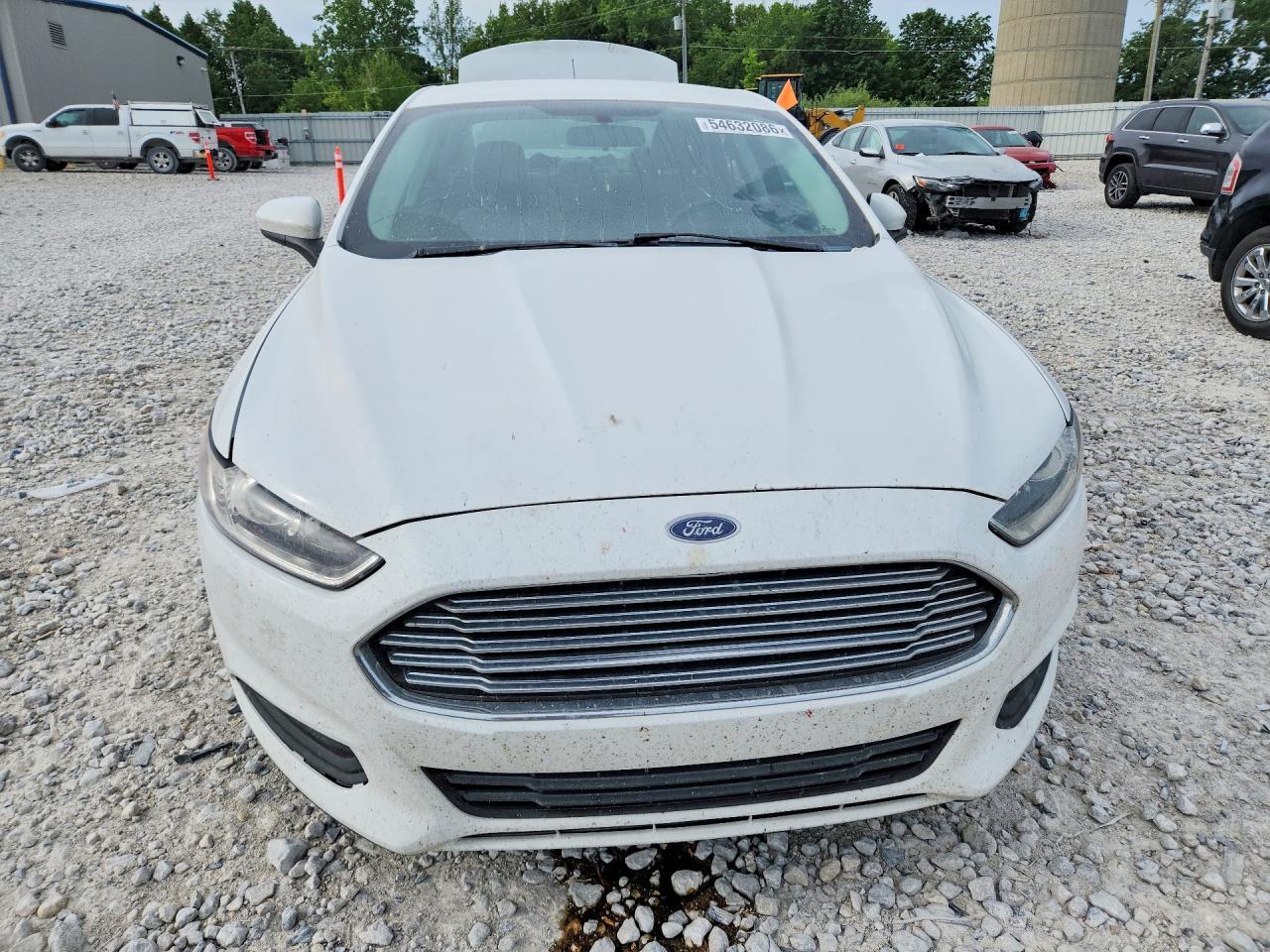 2016 Ford Fusion S - Фото 5