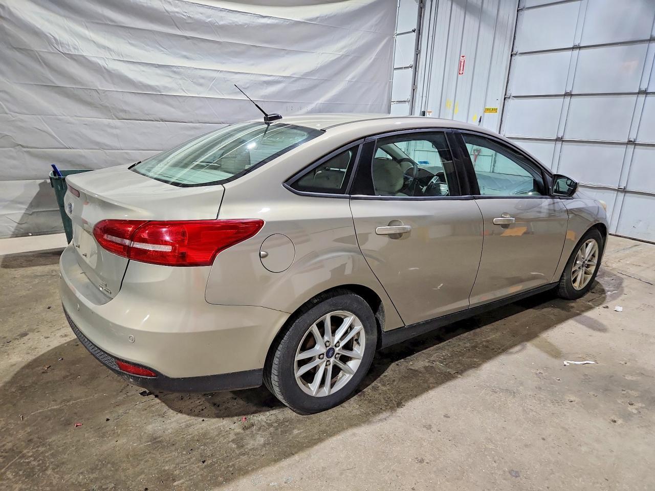 2015 Ford Focus Se - Фото 3