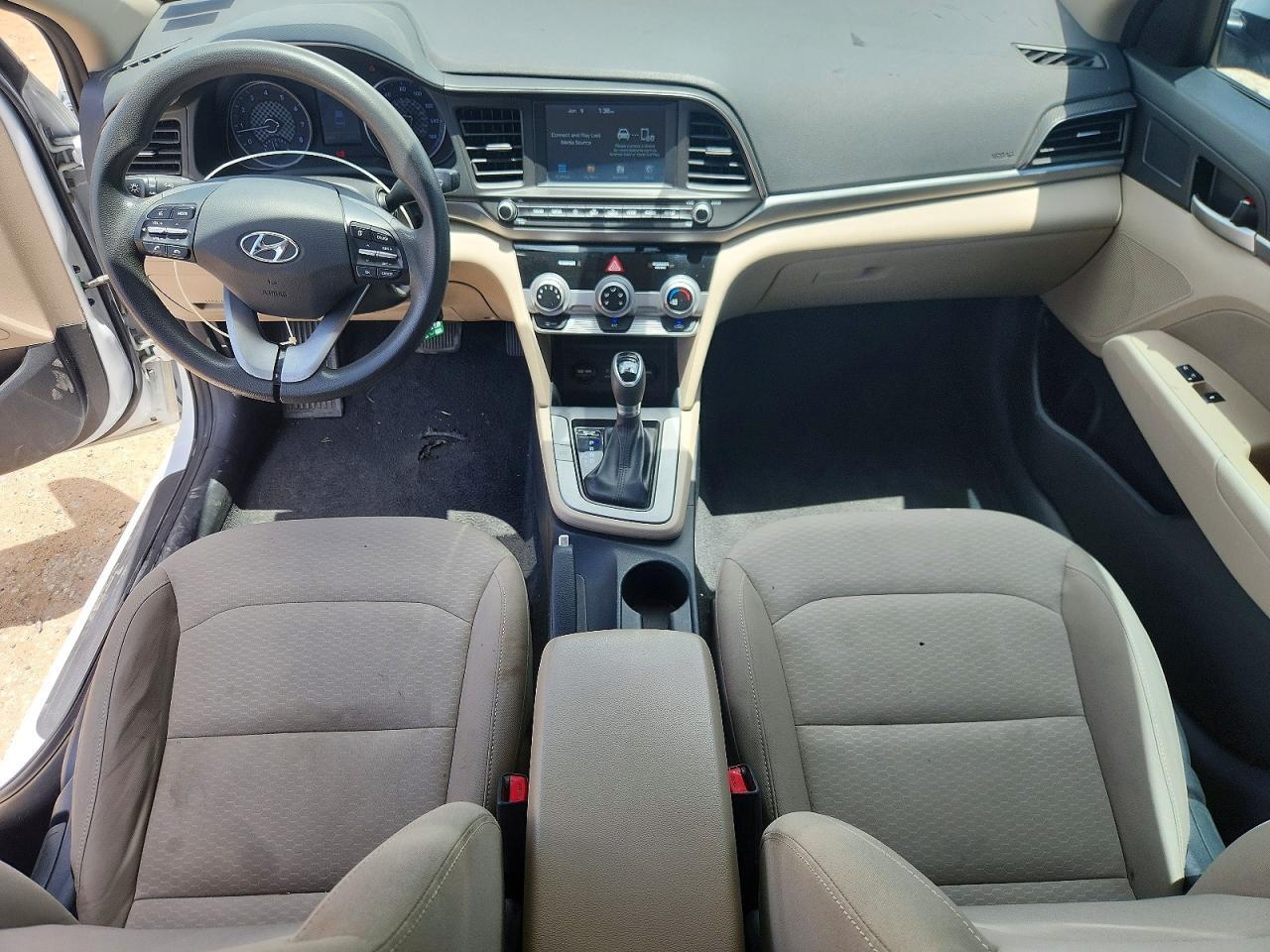 2019 Hyundai Elantra Sel - Фото 7