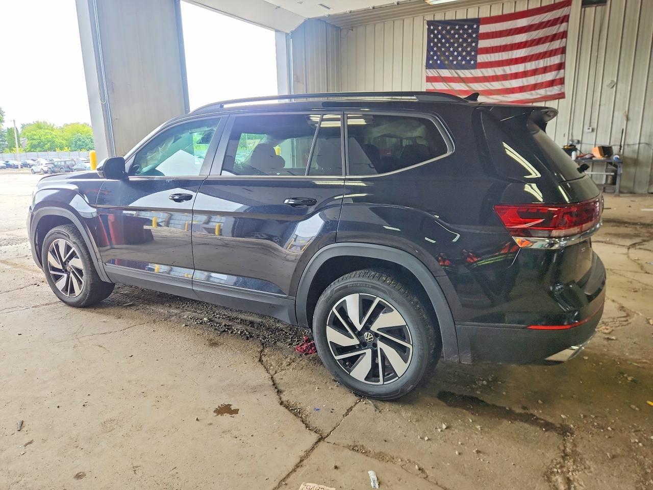 2026 Volkswagen Atlas Se - Image 2