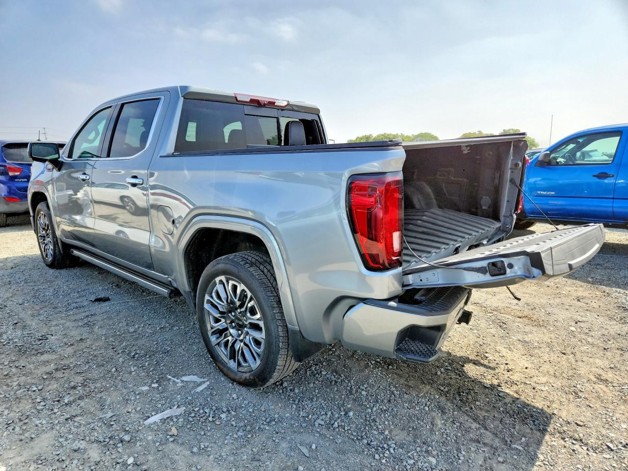2024 GMC Sierra K1500 Denali Ultimate - Фото 2