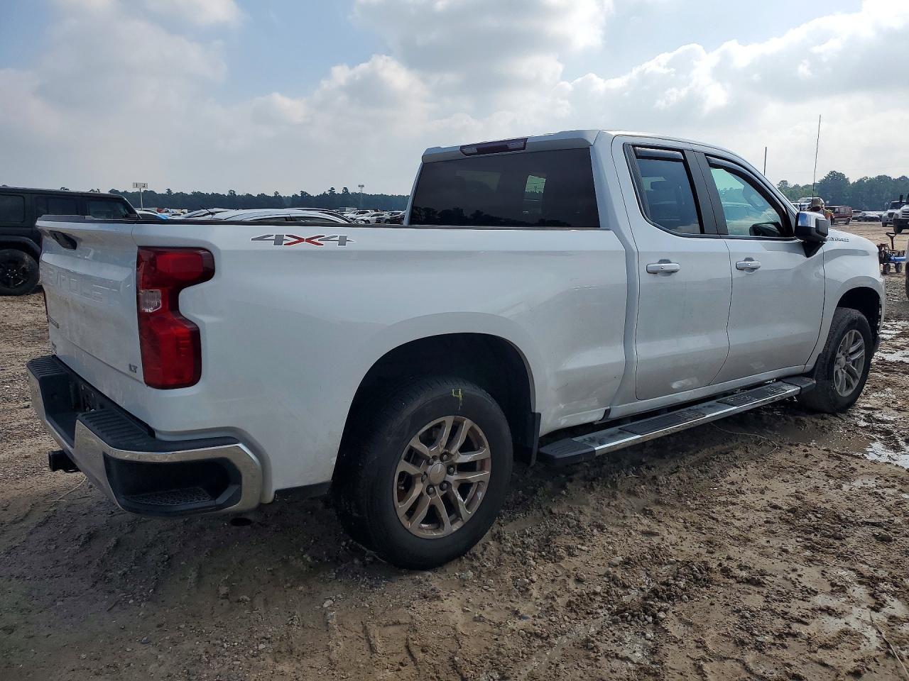 2019 Chevrolet Silverado K1500 Lt - Фото 3