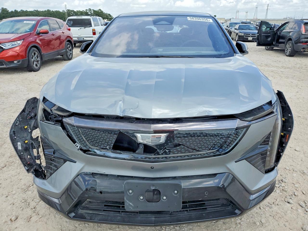 2025 Cadillac Optiq Sport - Image 5