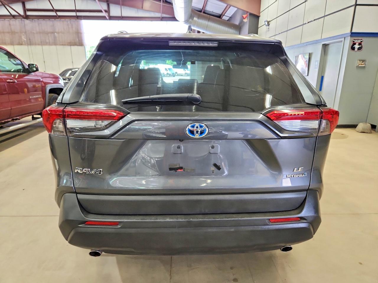 2021 Toyota Rav4 Le - Image 6