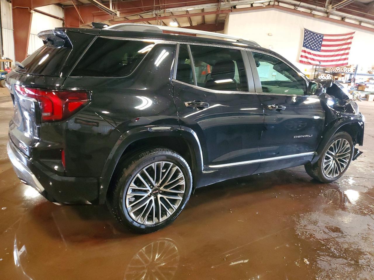 2026 GMC Terrain Denali - Image 3