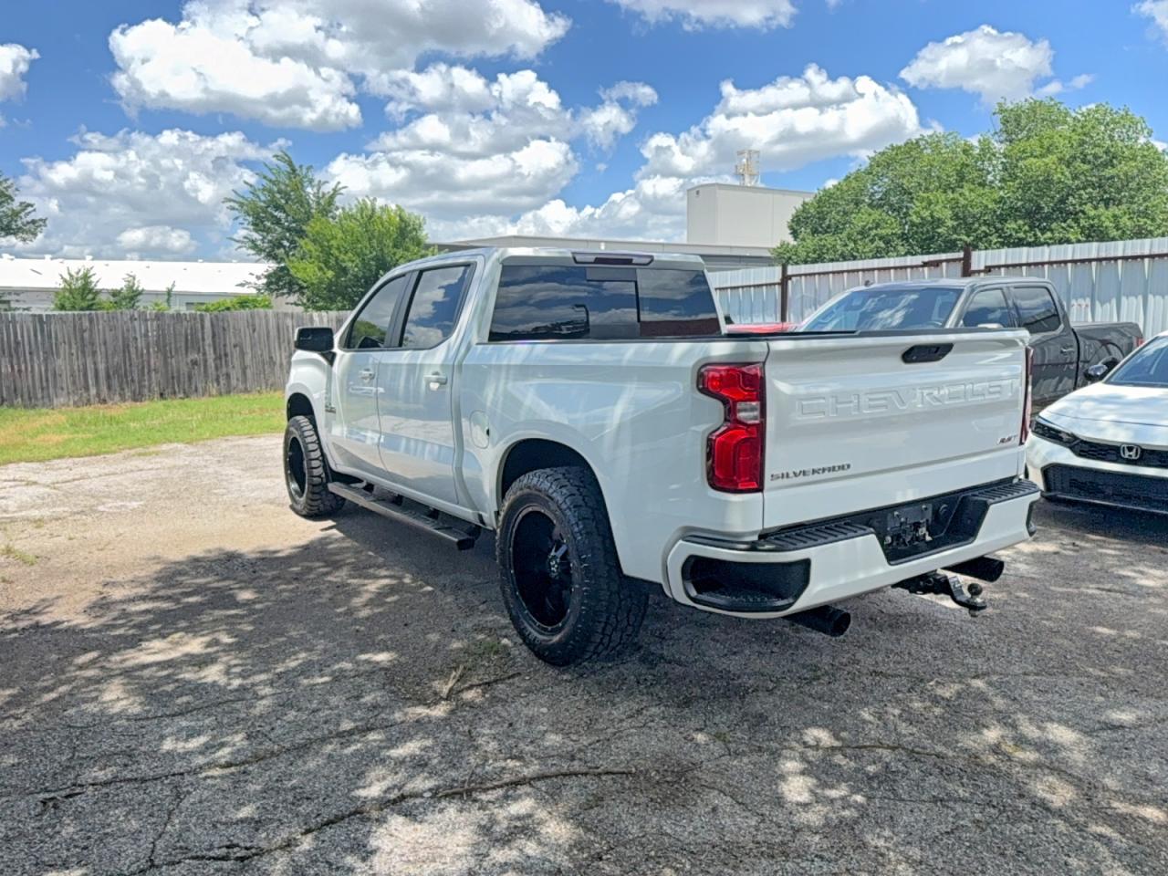 2020 Chevrolet Silverado C1500 Rst - Фото 3