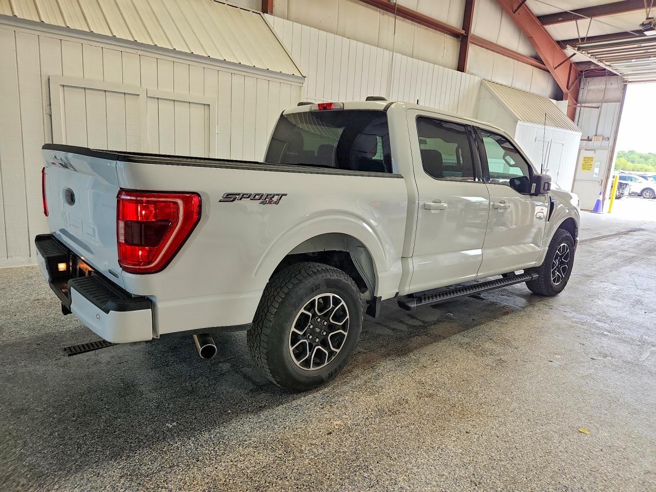 2022 Ford F-150 Supe - Image 3