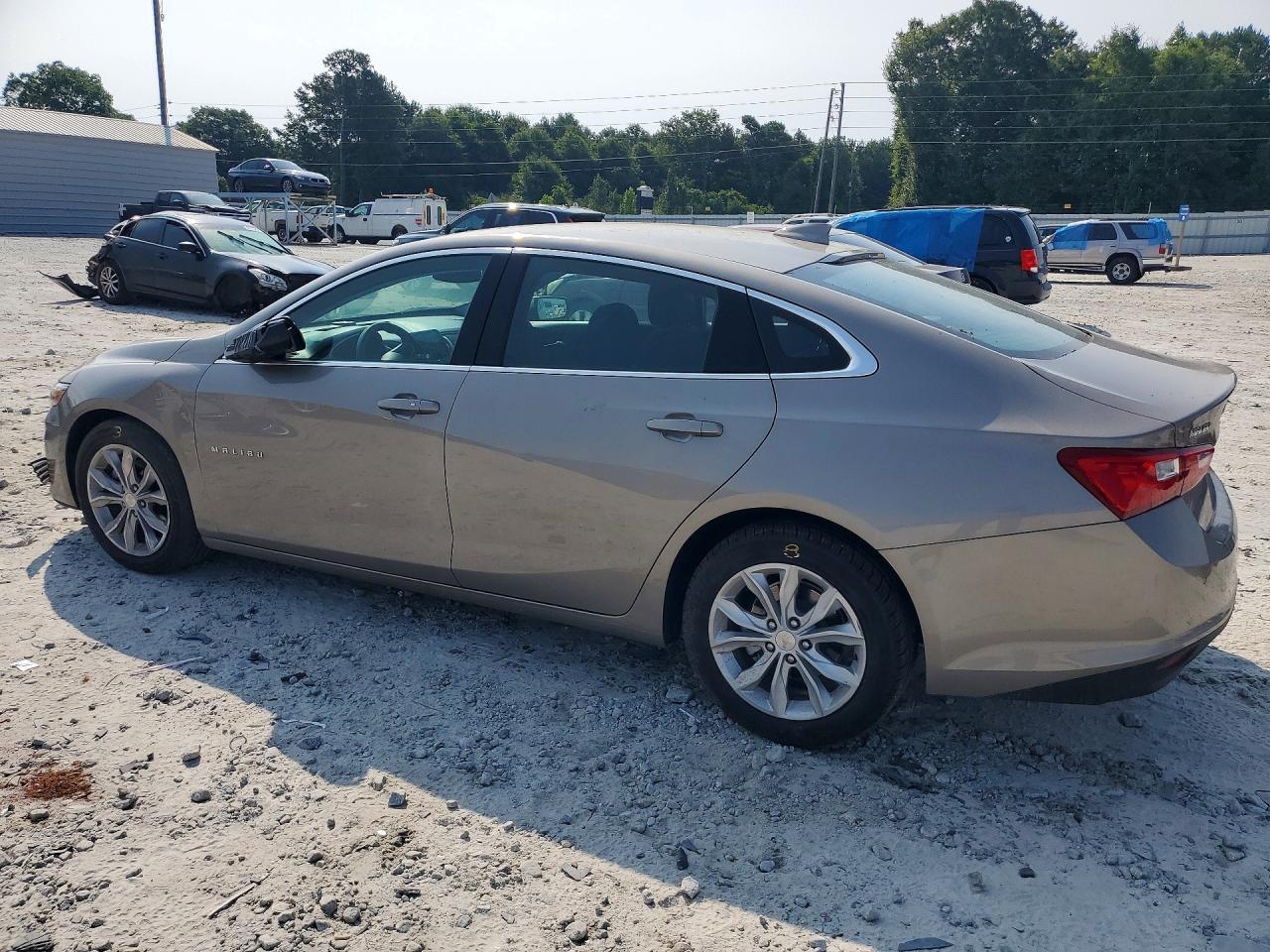 2024 Chevrolet Malibu Lt - Image 2