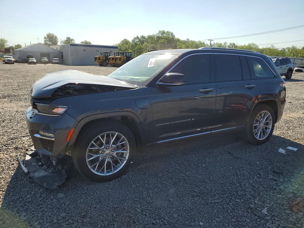2023 Jeep Grand Cherokee Summit 4Xe