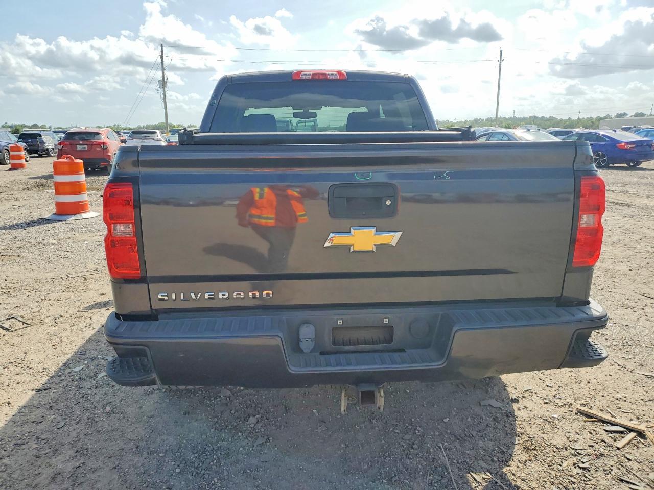 2016 Chevrolet Silverado K1500 Lt - Image 6