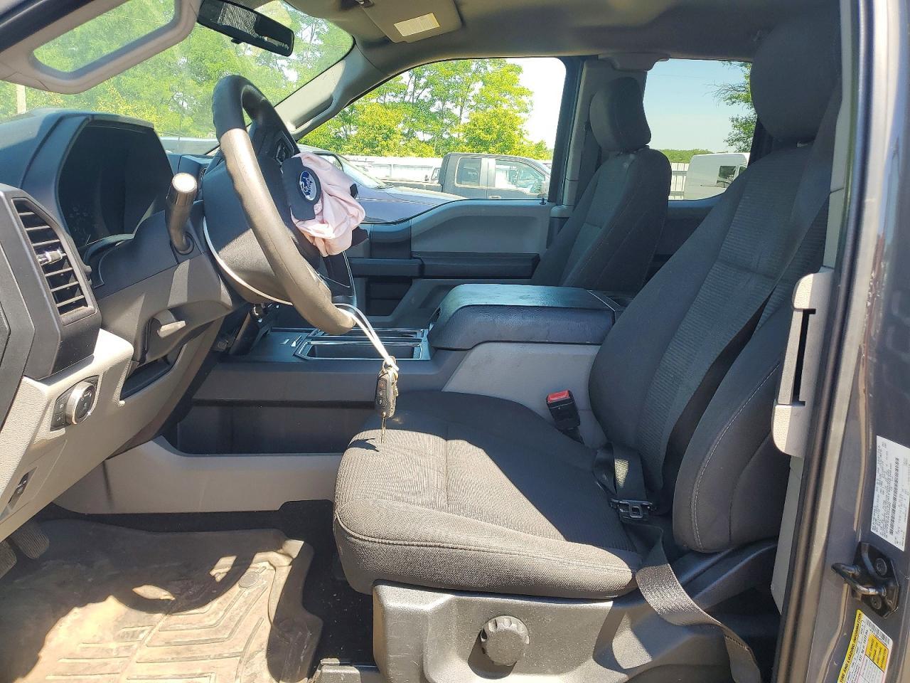 2018 Ford F150 Super Cab - Фото 7