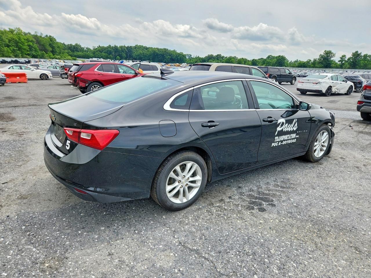 2017 Chevrolet Malibu Lt - Image 3