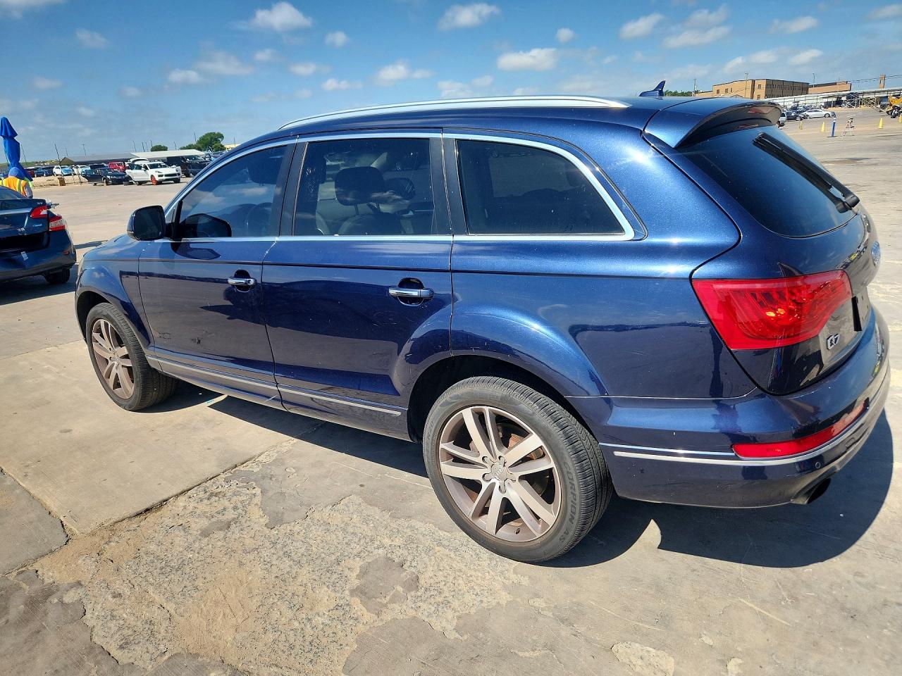 2013 Audi Q7 Premium Plus - Фото 2