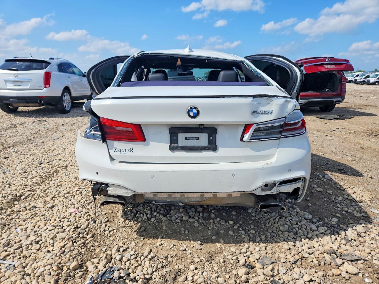 2019 BMW 540 I - Фото 6