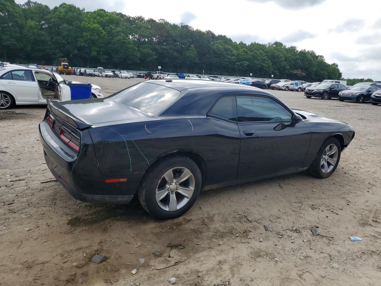 2019 Dodge Challenger Sxt - Image 3
