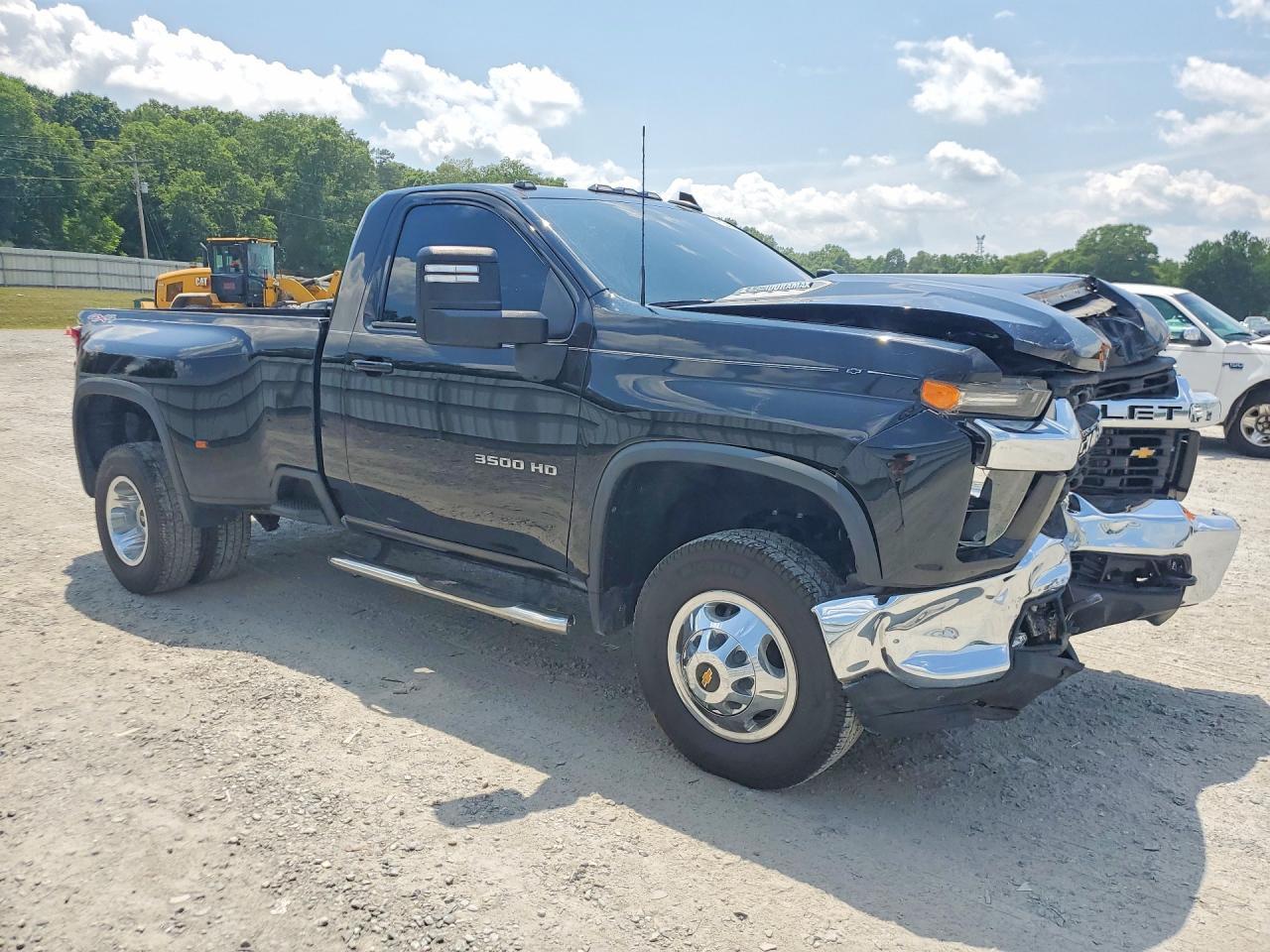 2022 Chevrolet Silverado K3500 Lt - Image 4
